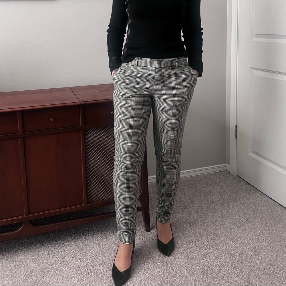 Banana Republic Black and White Plaid Pants